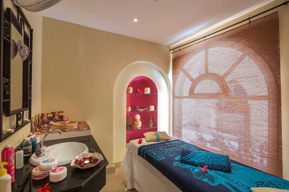 הורגהדה Captain'S Inn Hotel מראה חיצוני תמונה