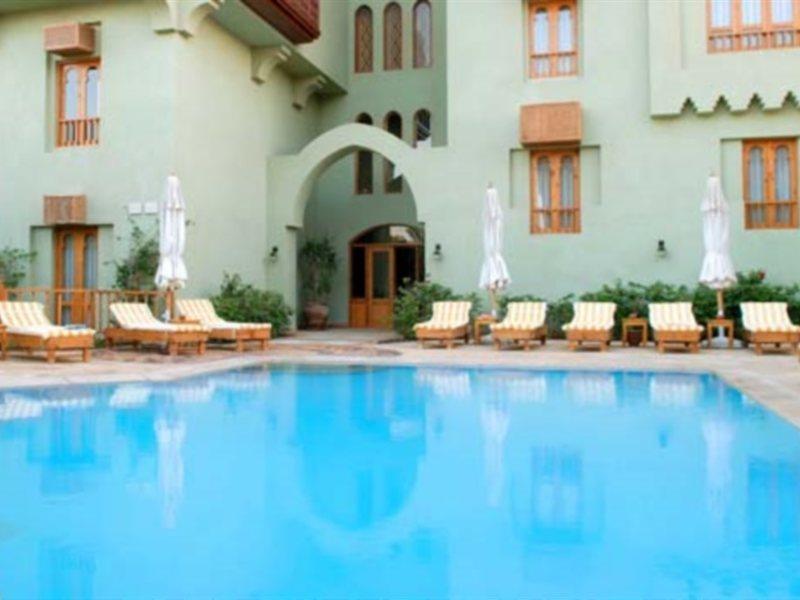הורגהדה Captain'S Inn Hotel מראה חיצוני תמונה